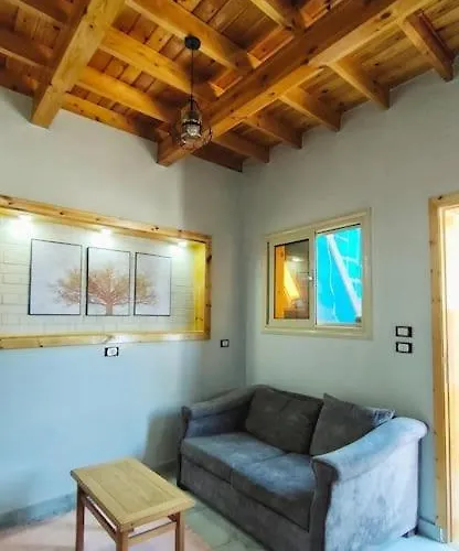 Modern 1 Bedroom House , Assalah , 1 Min To Sea * دهب
